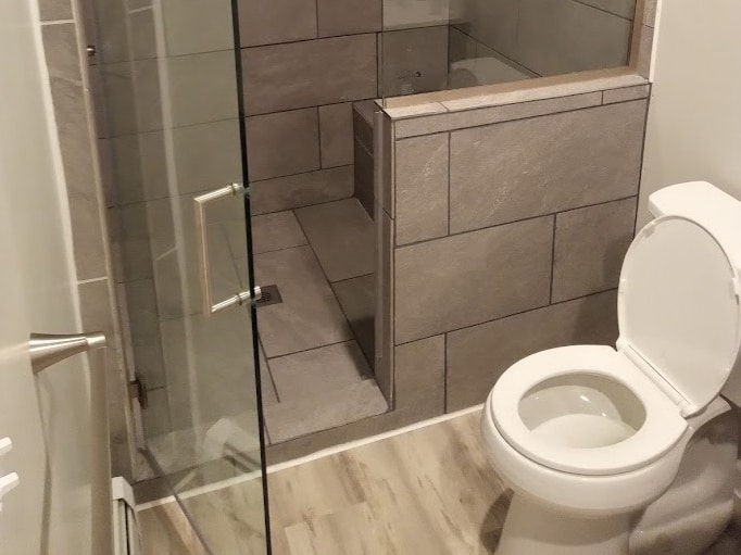 BATHROOM REMODELING